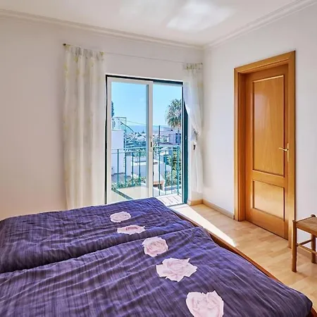 Casa Felix Mit Pool Holiday home Albufeira